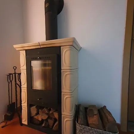 Pocitniska Hisa Grube Z Wellnesom 別荘 Puconci