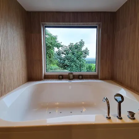 Pocitniska Hisa Grube Z Wellnesom