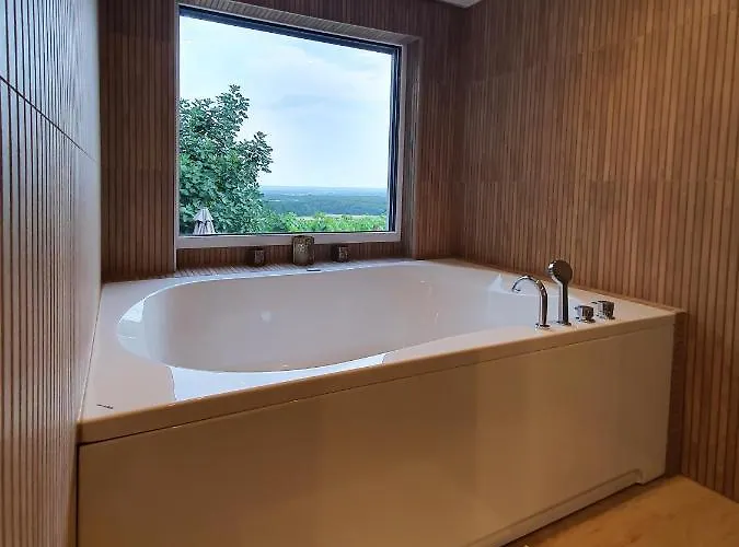 Pocitniska Hisa Grube Z Wellnesom Puconci